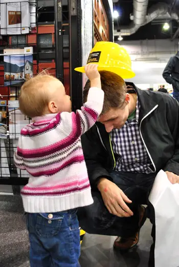 ХомеСхов Цлара Дадди Хат