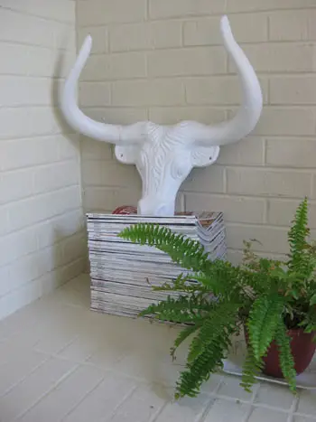 모든-도미노-잡지-철-불-오픈-스토리지-스택