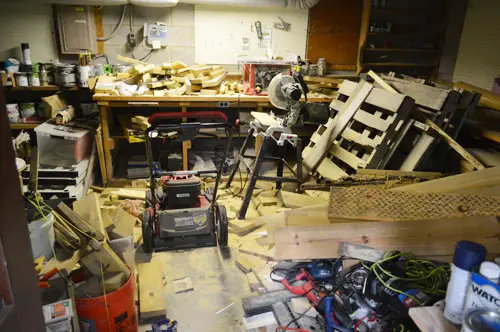 Bagster 1 Kelder Rommelig