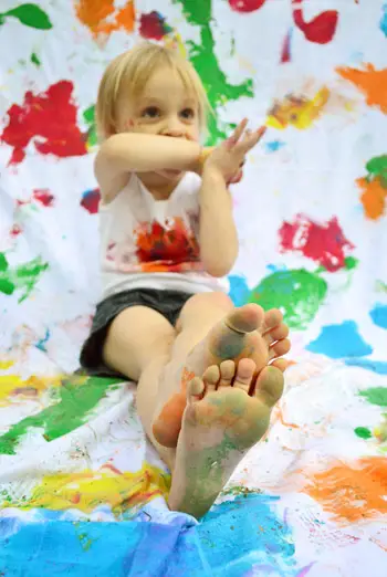 35 måneders fodnærbillede