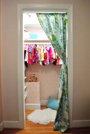 Razítko Full Closet Stuff In