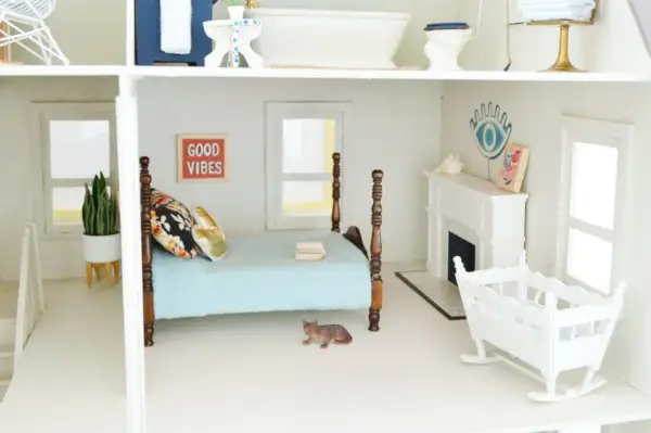 Habitació de les noies Casa de nines Pis mitjà Good Vibes Dormitori Angle 2