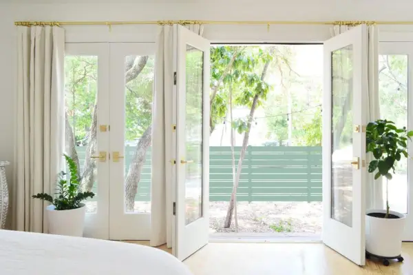 Florida Onze slaapkamer richting gordijnen recht open