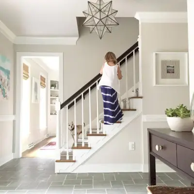 beige verf muurkleur edgecomb grijze foyer
