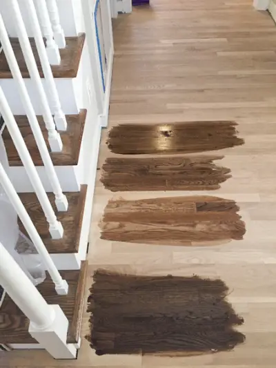 Overspuiten van hardhouten vloeren Vlekmonsters