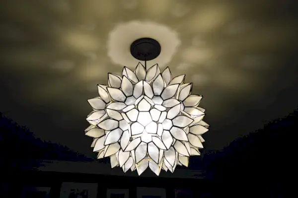 Luz del dormitorio encendida