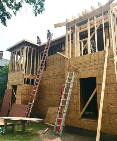 Duplex achterkant tijdens de bouw