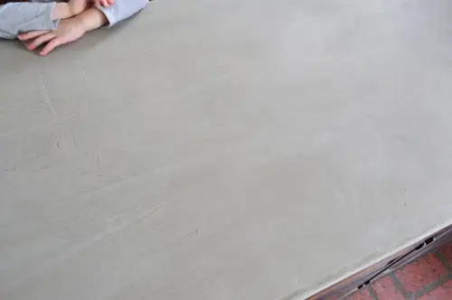 Ardex NA Detail Clara Arm2