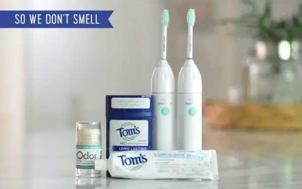 Desodorante natural y cepillos de dientes eléctricos