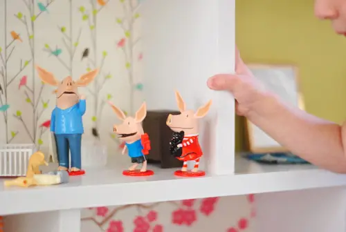 Olivia het Varken Beeldjes in Poppenhuis