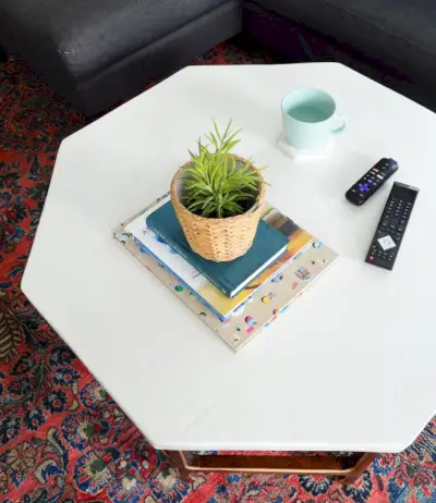 Beach House sohvapöydän yläosan yksityiskohta