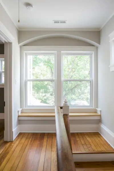 تحطم منزل بلمونت في الطابق العلوي بعد