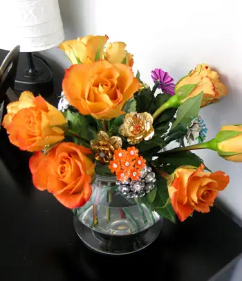 Hc Broch-bloemen