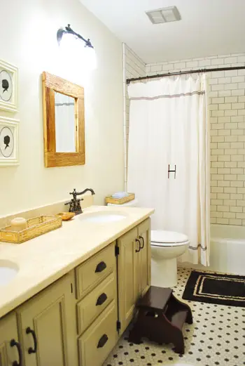 줄리 18 홀 욕실