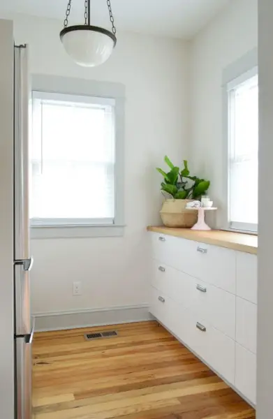 Beach House Update Pantrykast Hoek