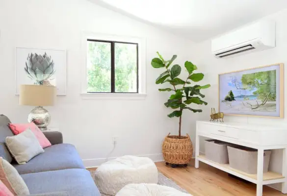 Çerçeve TV ve Mini Split ile Sahil Oturma Odası