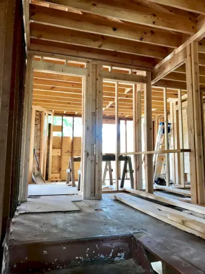 Duplex Konstrukcija Hodnik Pristanek S Stopnišča