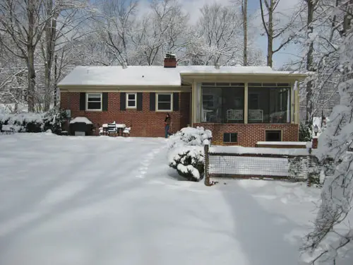 back-of-house-snehová búrka1