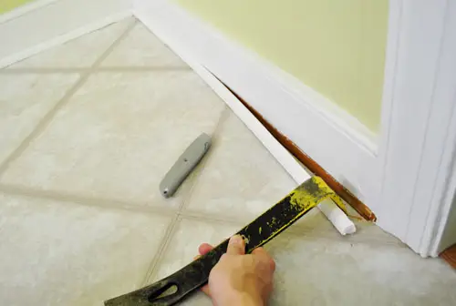 Sapato curioso em cortiça 2