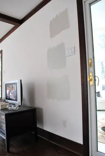 de perfecte grijze verfkleur kiezen door drie teststalen op de muur te schilderen, Collingswood Grey Owl en Moonshine