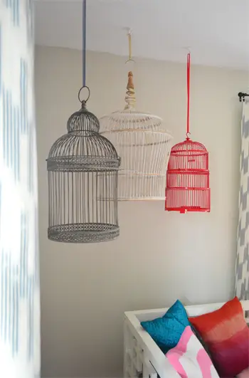 Vogelkooien niet boven bed1