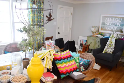 Yemek Odası Dağınık