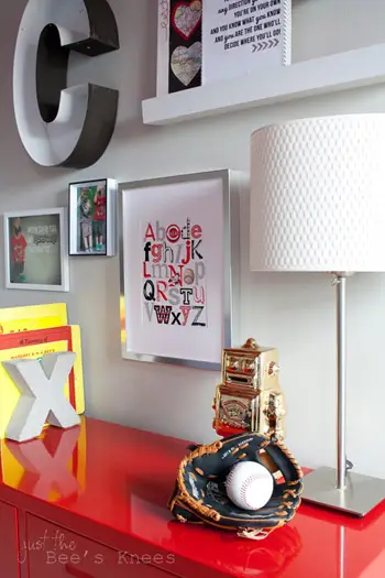 Arılar Diz Galerisi Yakın Çekim