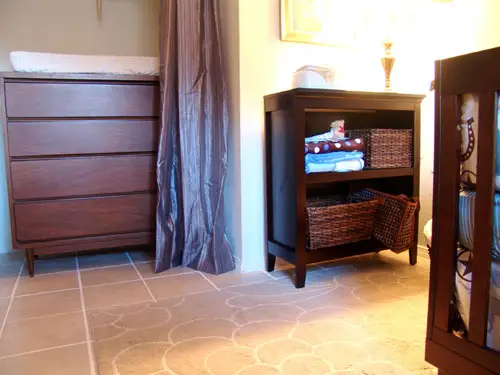 Robyn lastentarhan lipasto