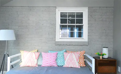 Neki Sunroom Art
