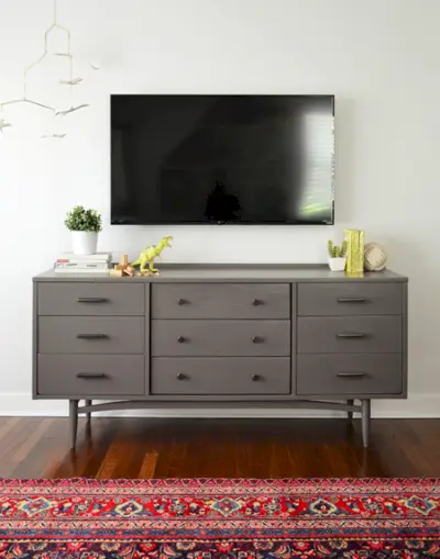 Hoe-tv-draden-verbergen-nadat-geen-snoeren-Folkstone-door-Sherwin Williams