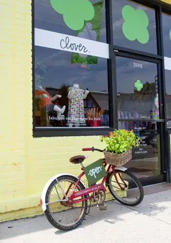 Vensterwinkelen bij Klaver In Richmond Virginia