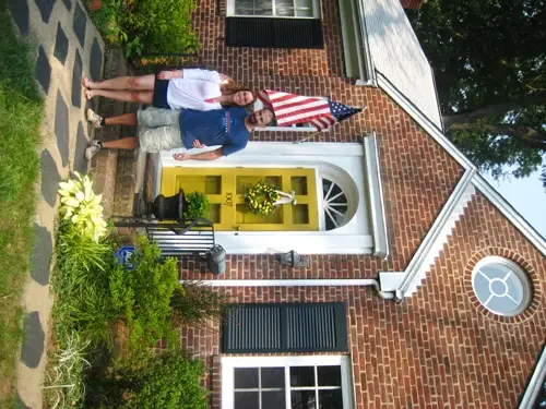 Een charmante bakstenen huistour in Richmond VA
