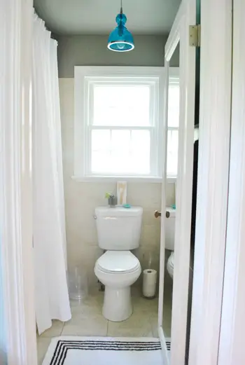 Kylpyhuone Suoran jälkeen