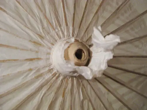 виси-а-сунцобран-на-зиду-арт